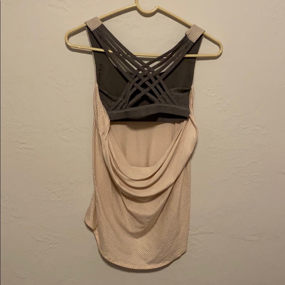 Lululemon tank